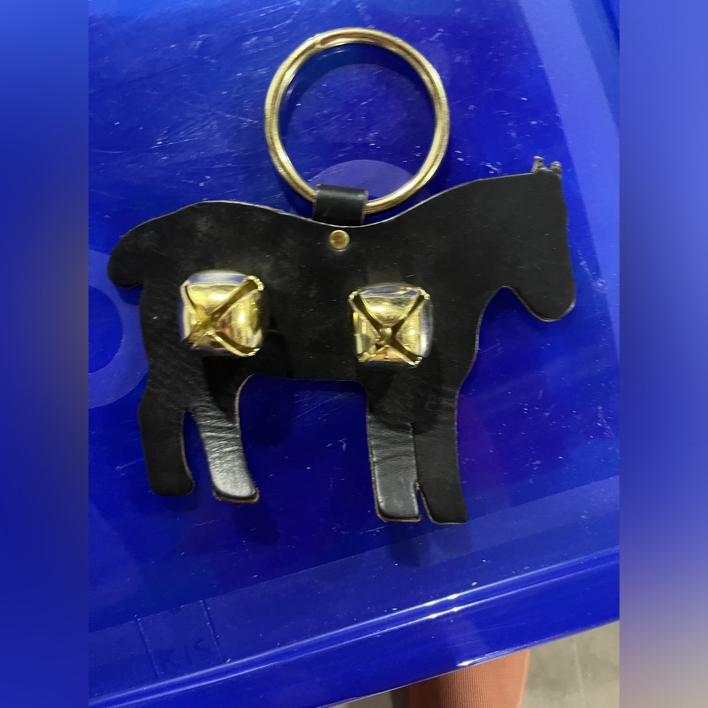 LEATHER HORSE DECOR
